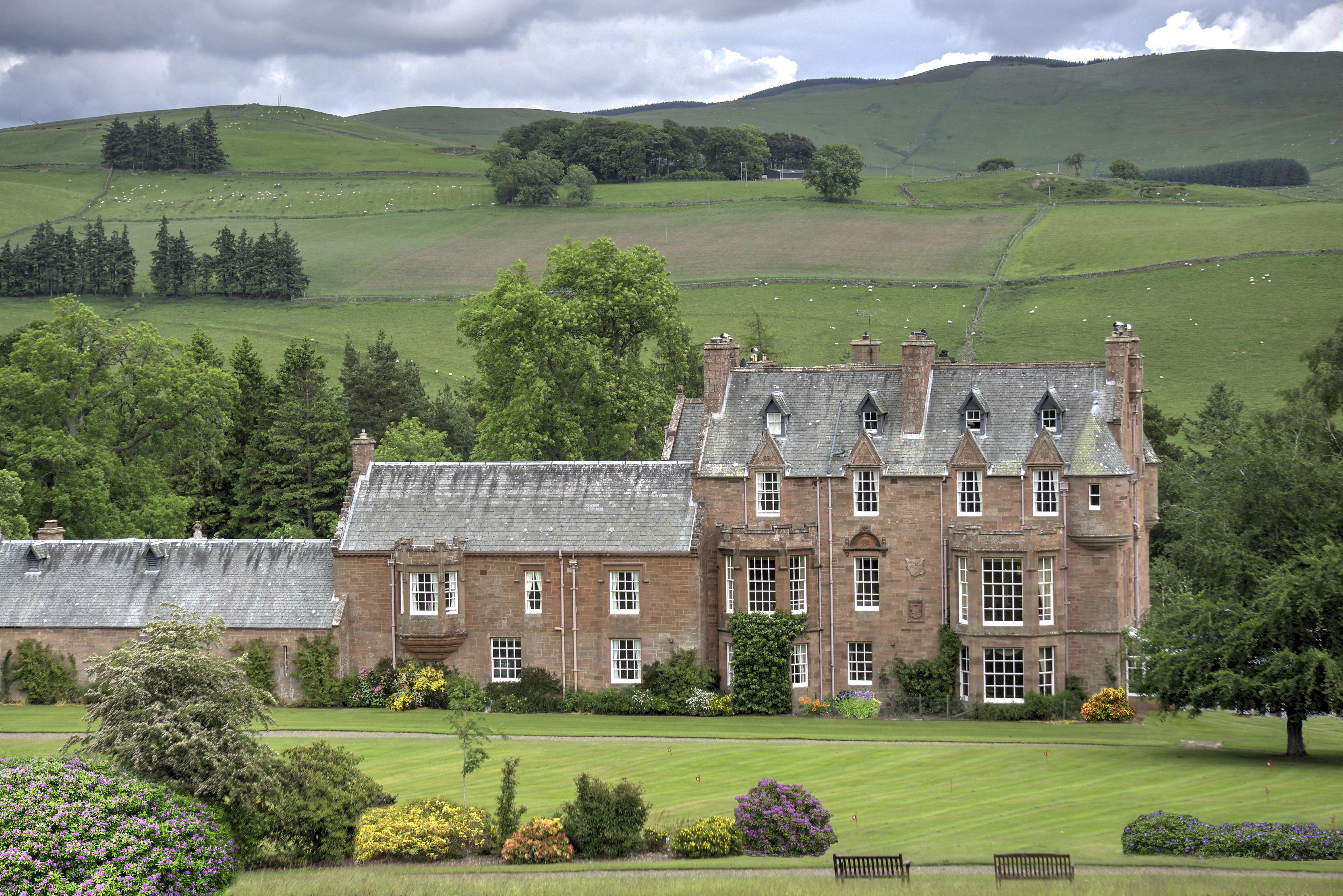 Cringletie House Guest House Peebles Exterior photo