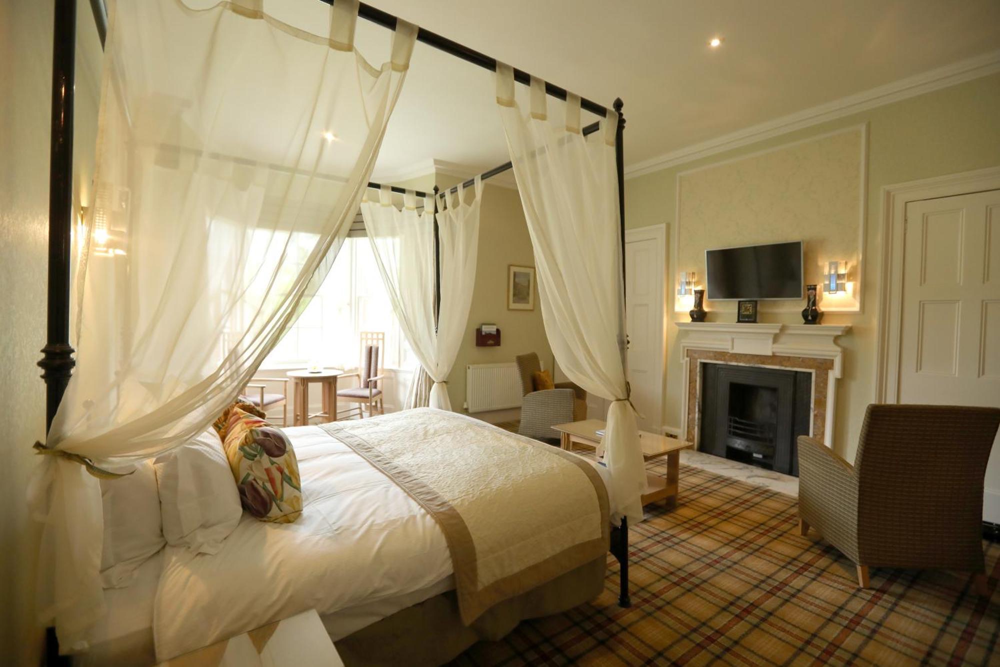 Cringletie House Guest House Peebles Room photo